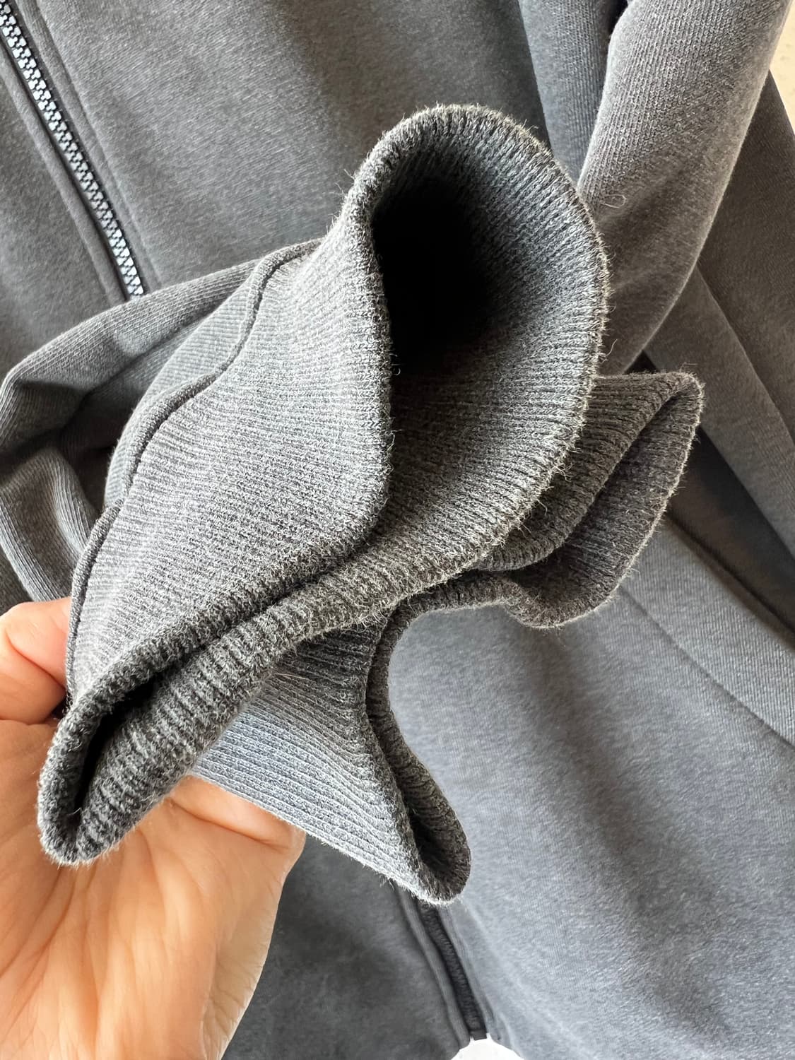 내셔널지오그래픽 남성 차콜 후드집업점퍼  상품이미지4