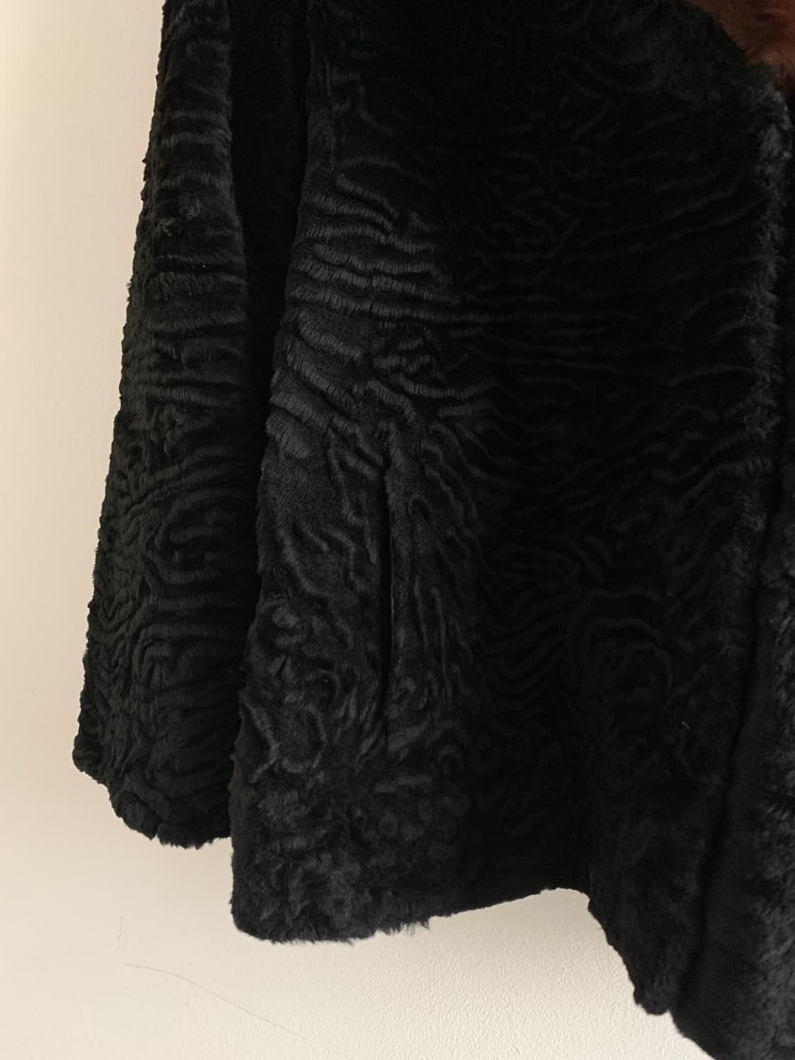 Oriental pattern fur jacket 상품이미지3