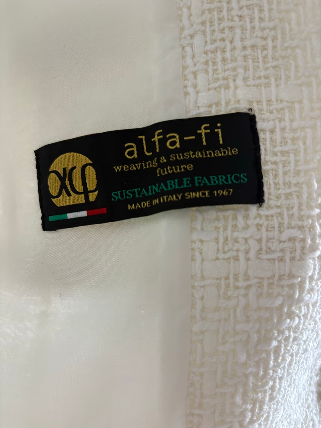 시슬리 트위드 크롭 자켓 상품이미지2