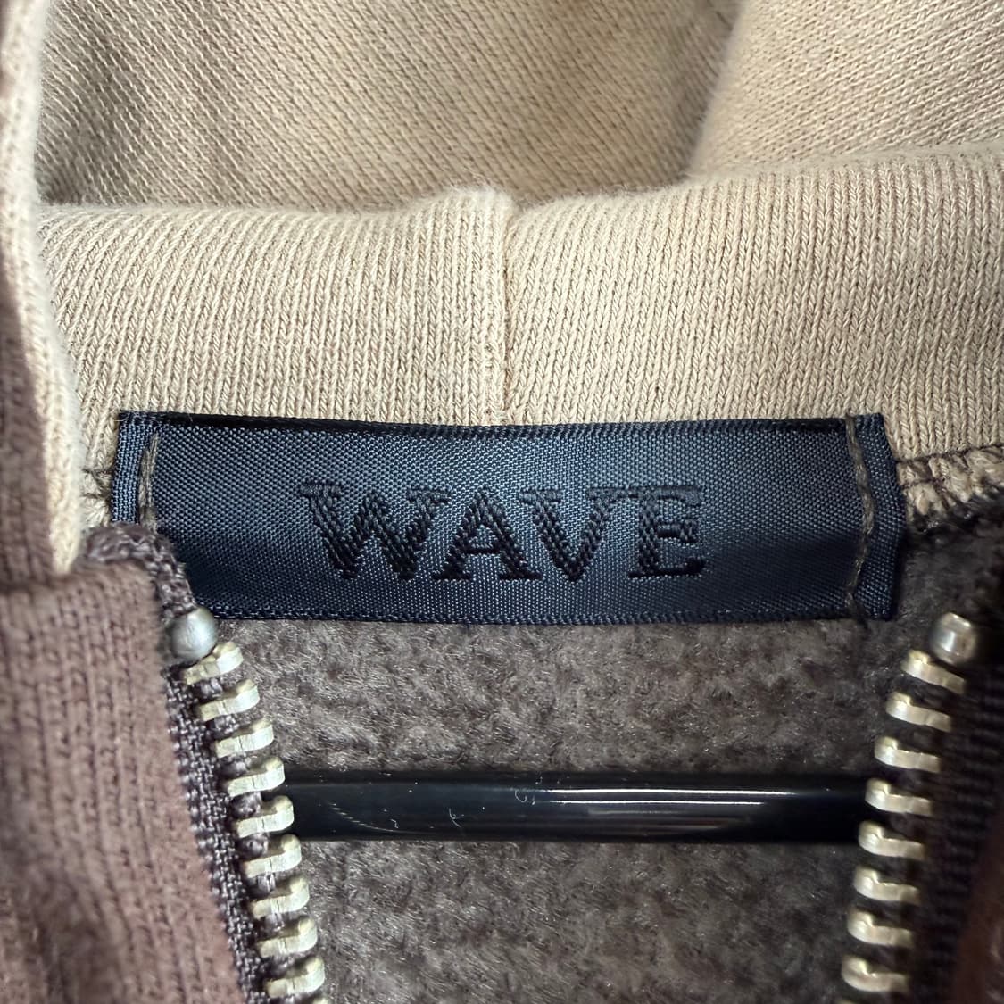 (F) WAVE 레터링 후드집업 브라운 상품이미지3