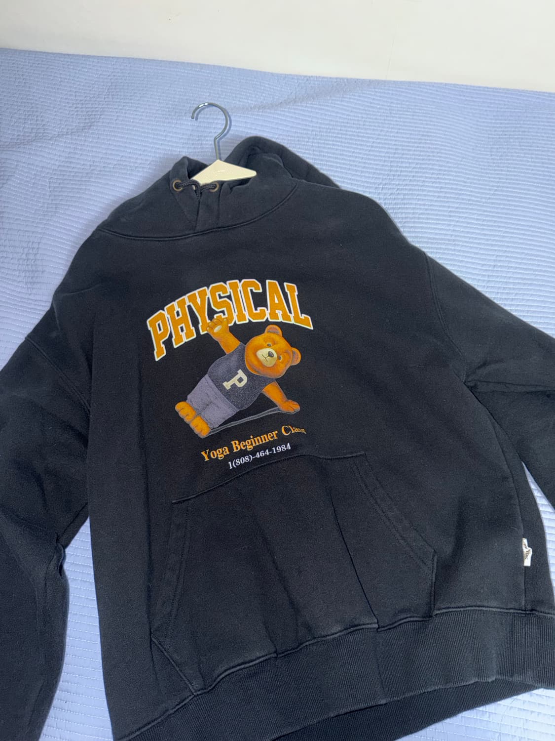 피지컬 디파트먼트 후드티 상품이미지1