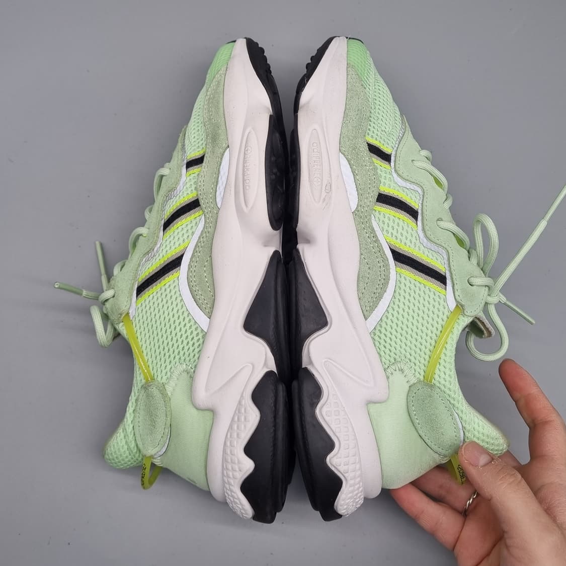 아디다스 오즈위고 글로우그린 운동화250 상품이미지5