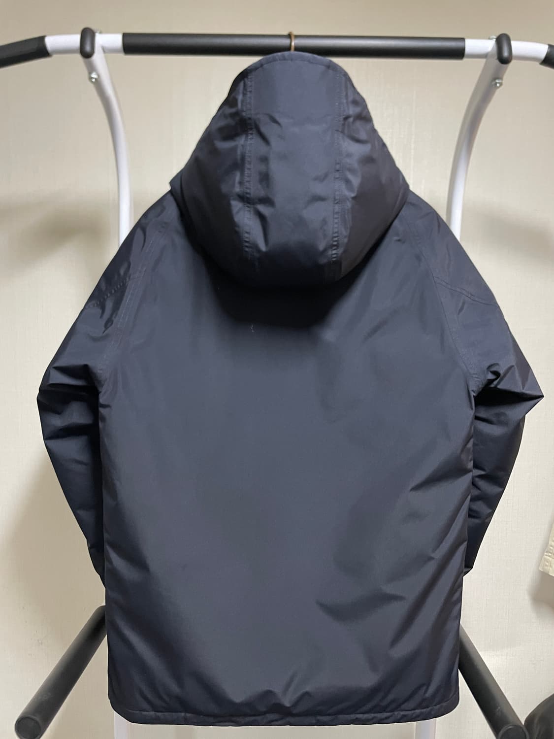 나나미카 고어텍스 다운코트 네이비 M 상품이미지2