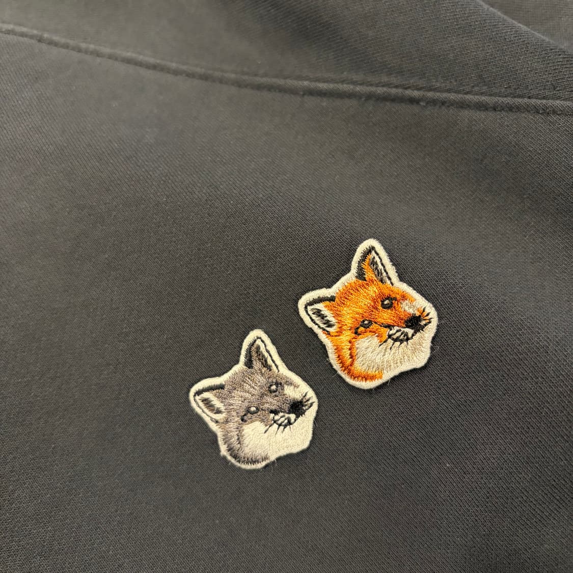 [2XL] 메종키츠네 더블 폭스헤드 맨투맨 블랙 D480 상품이미지4