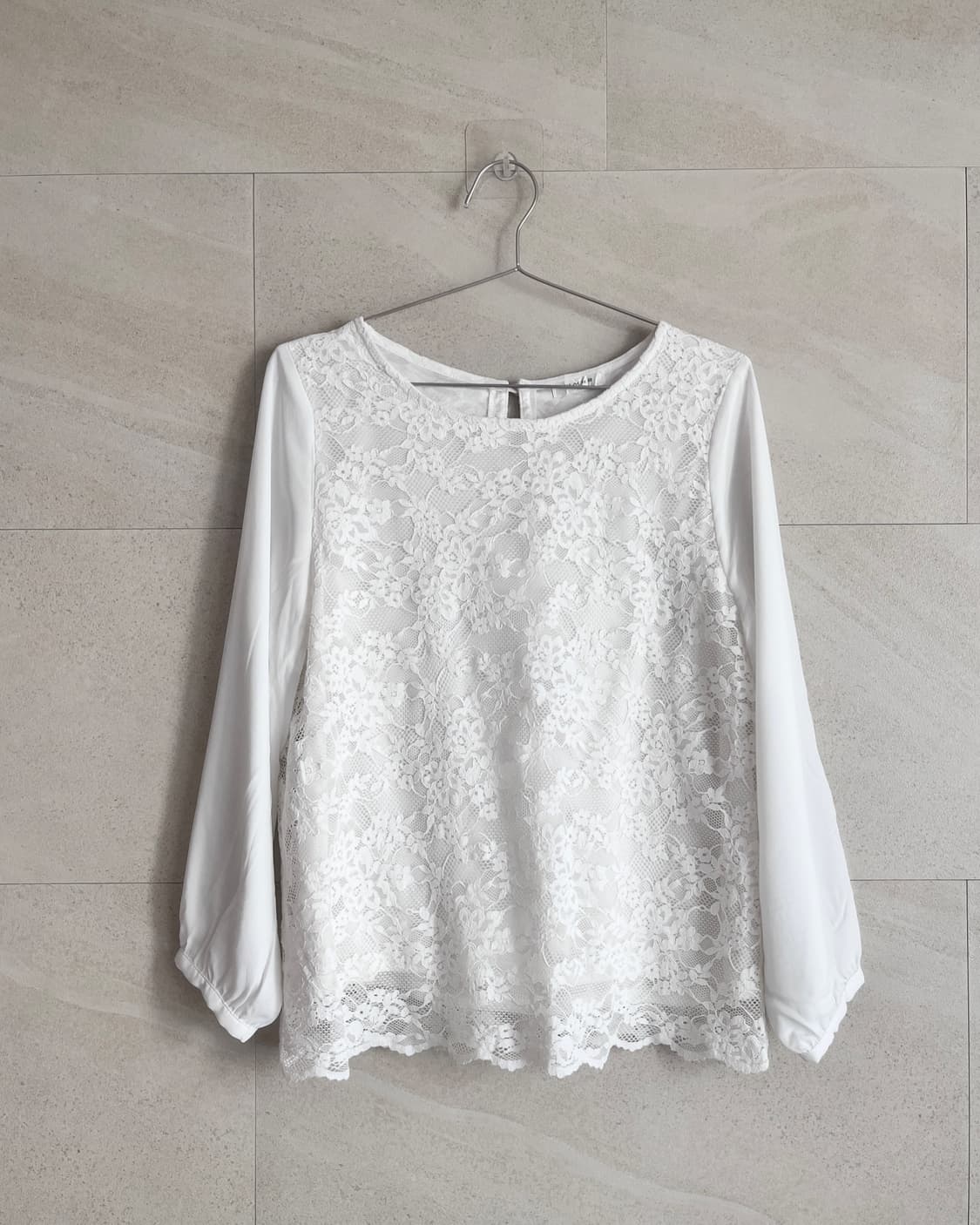 화이트 레이스 블라우스 상품이미지1