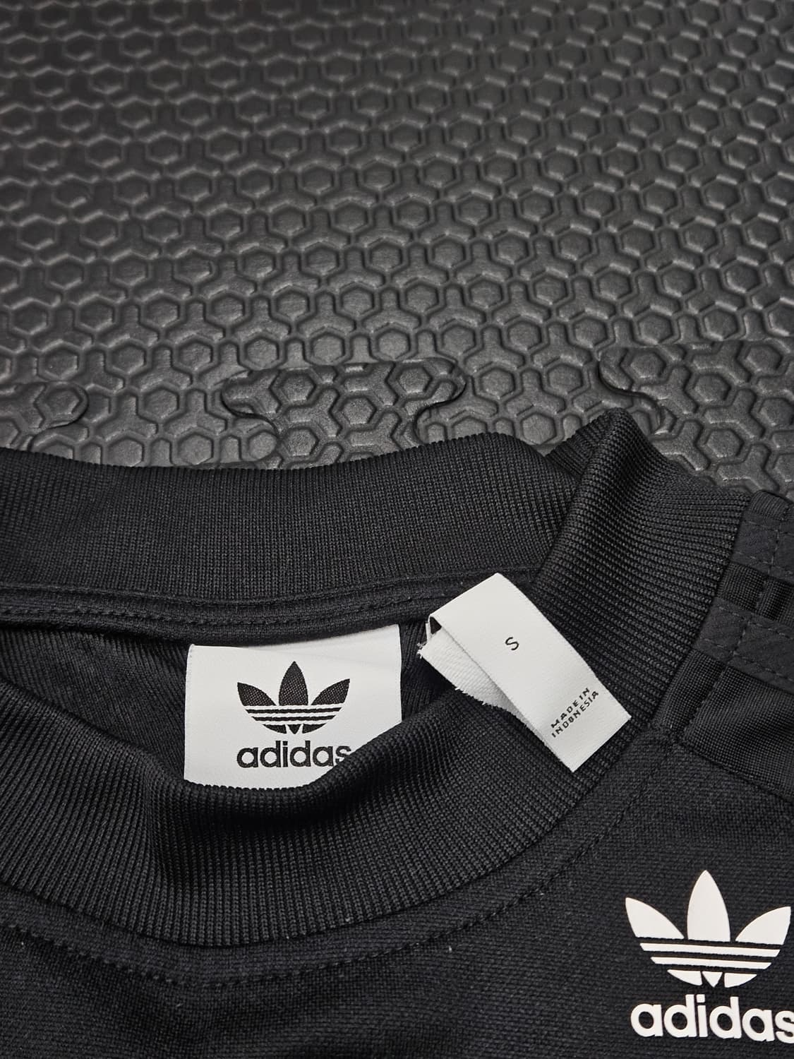 아디다스 맨투맨 상품이미지2