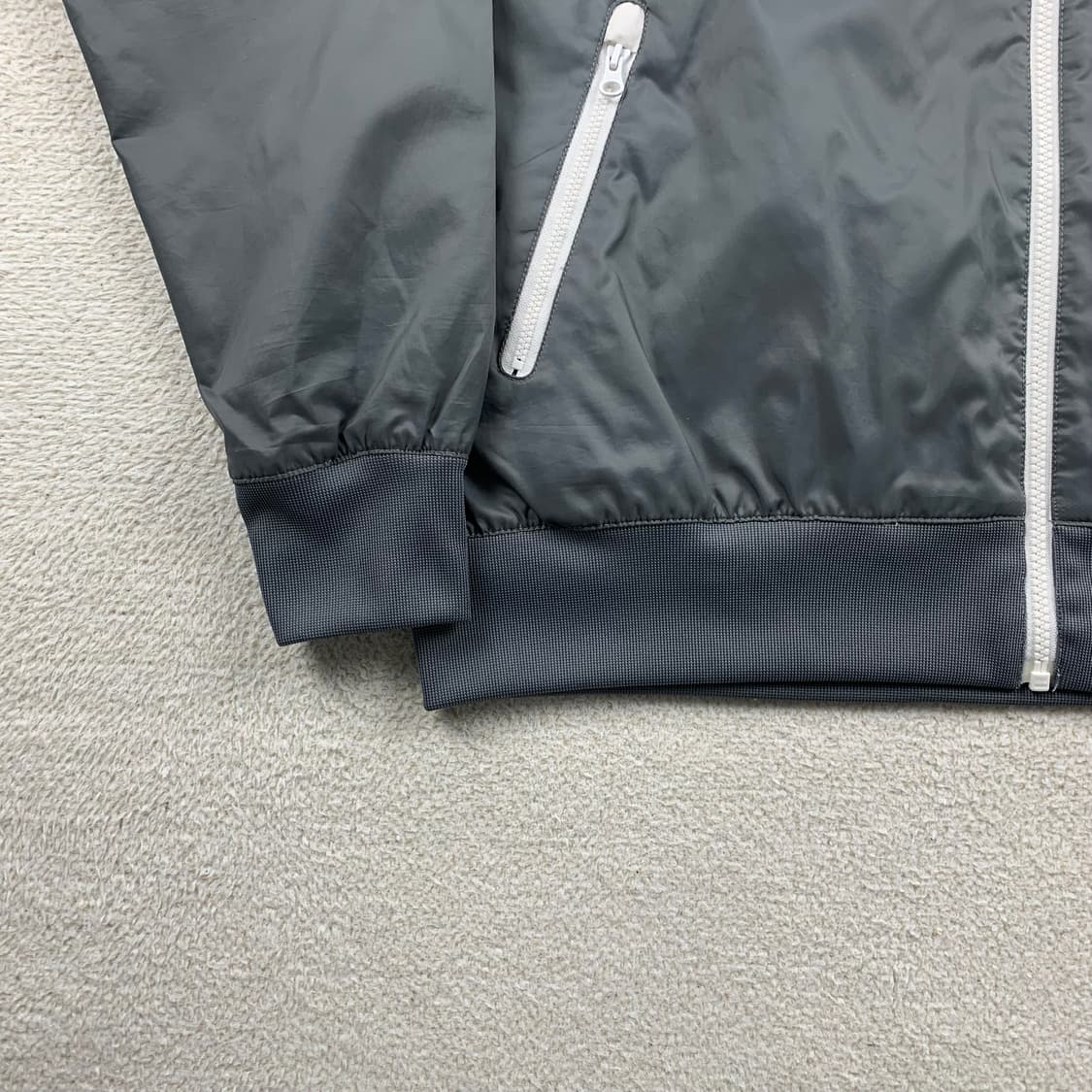 나이키 자수로고 윈드러너 바람막이 자켓  상품이미지5