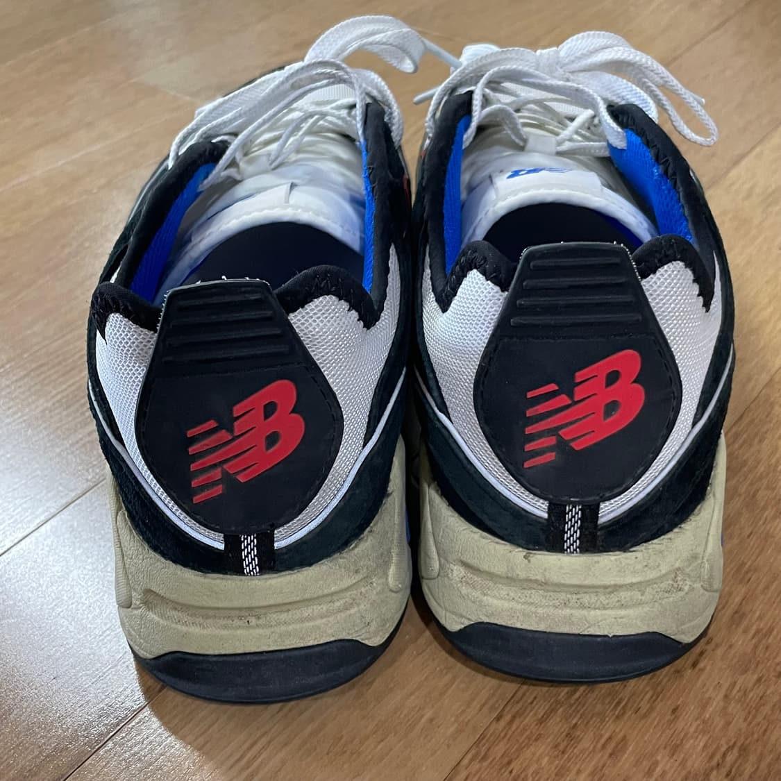 뉴발란스 X-레이서 블랙 레드 운동화 270 상품이미지4