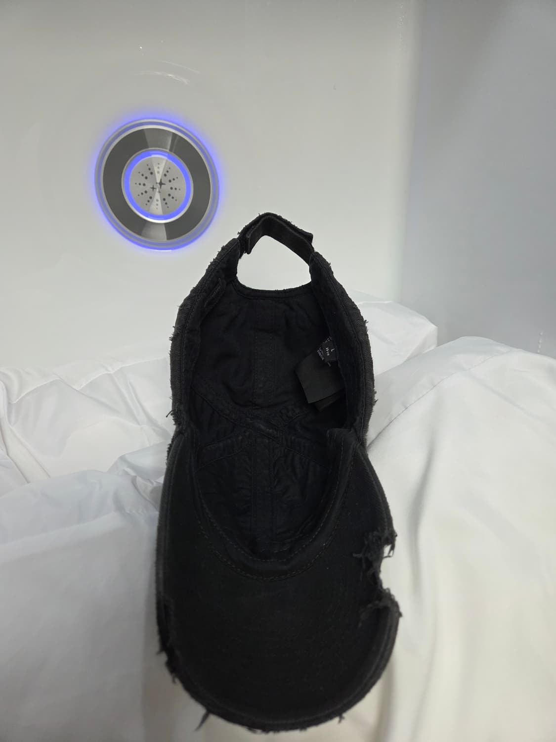 발렌시아가 도그바이트 캡 상품이미지3