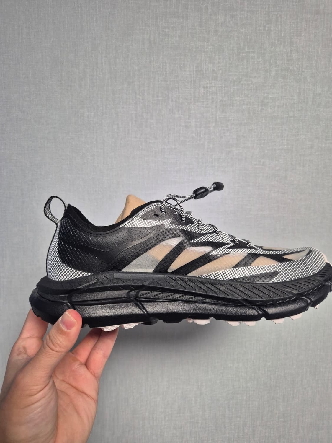 [새상품/260] 호카 마파테 스피드 4 라이트 TS 블랙 화이트 상품이미지3