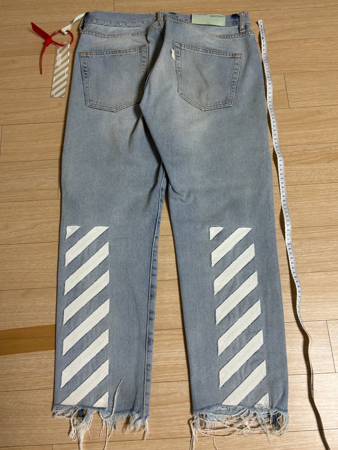 오프화이트 연청 데미지 데님 상품이미지1