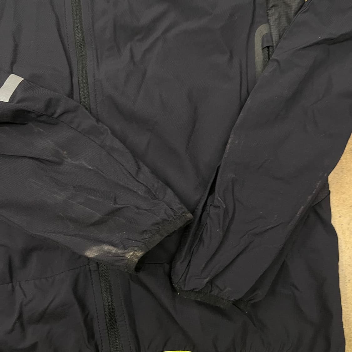 [정품/S] 몬츄라 블랙 바람막이 자켓 b17 상품이미지8
