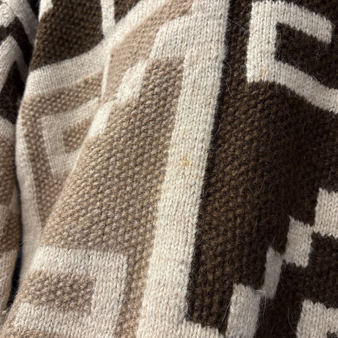 90s 잉카텍스 핸드메이드 알파카 퍼 스퀘어 패턴 니트 스웨터 N159 상품이미지5