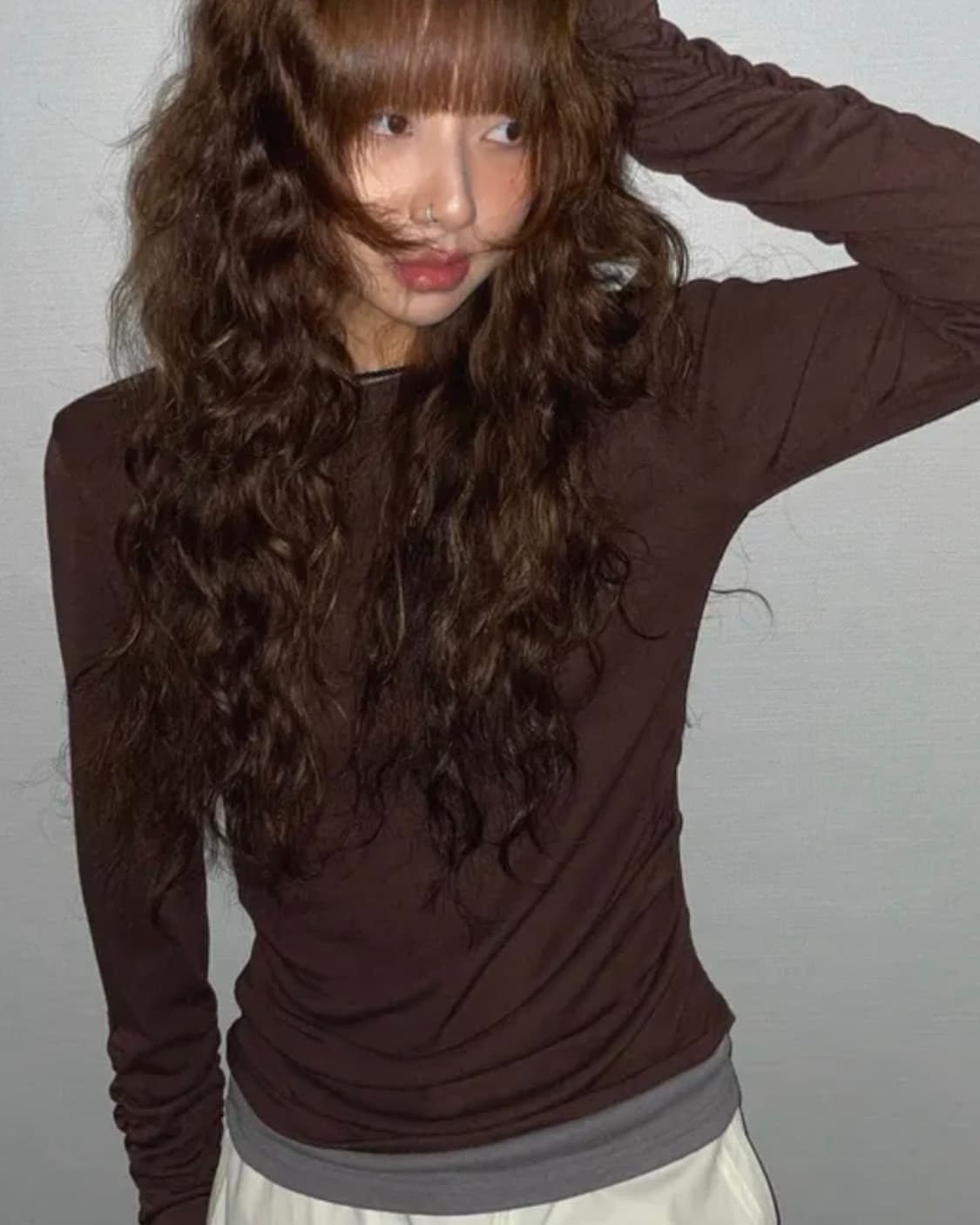 셔링 레이어드 워머티셔츠 갈색 상품이미지1