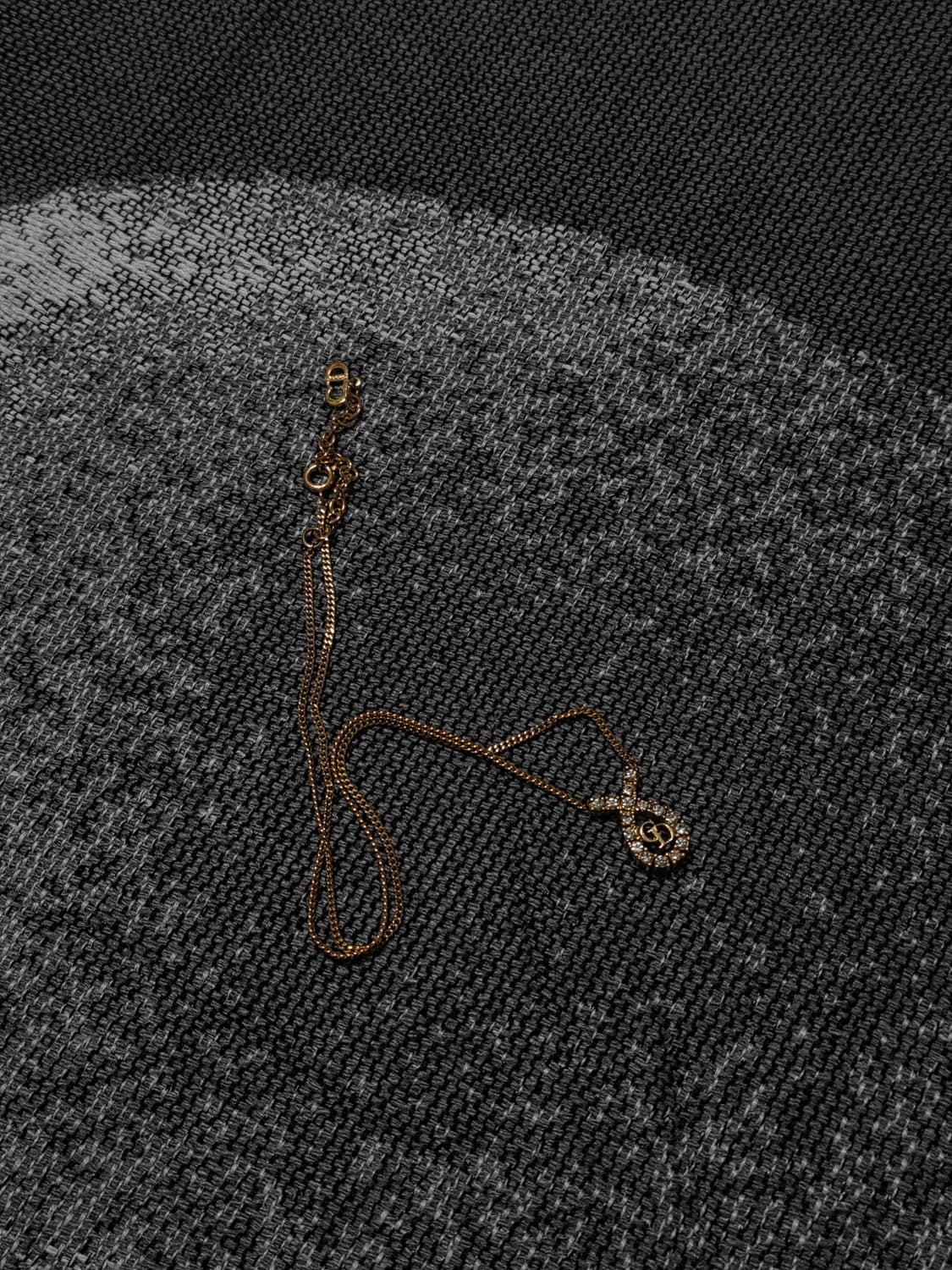 디올 Dior 정품 빈티지 꼬임 큐빅 CD 로고 목걸이 상품이미지6