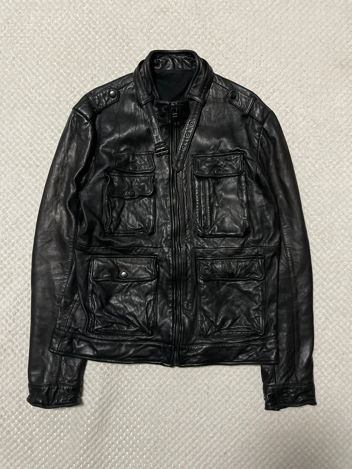 웨스턴 무드 이테리 램스킨 양가죽 절개 포켓 레더 자켓 상품이미지1