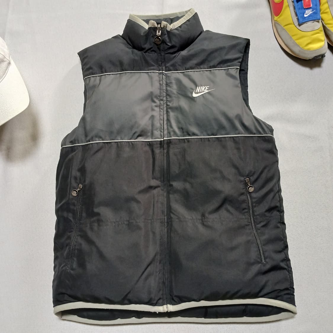 Nike 나이키 양면 다운 패딩조끼 베스트 자켓 남녀공용 상품이미지4