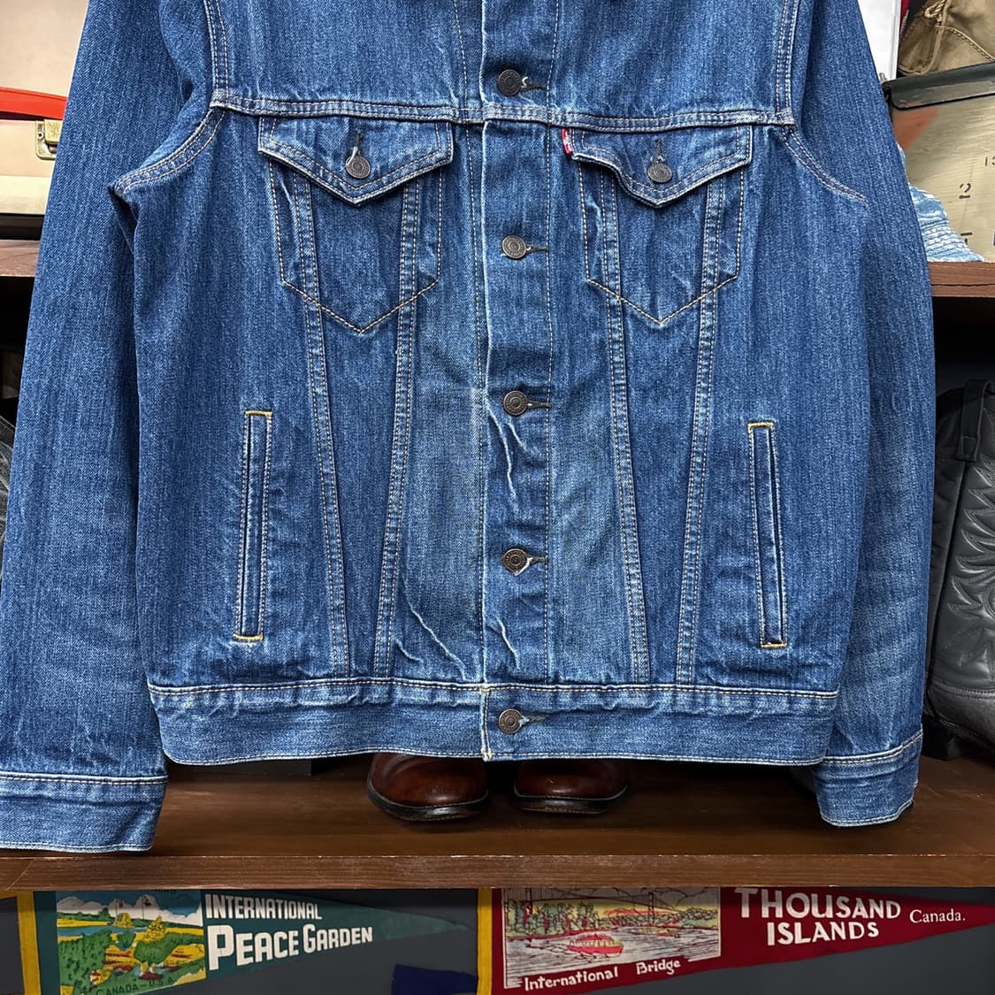 리바이스 빈티지 페이딩 72334 타입3 트러커 데님자켓 N920 상품이미지4