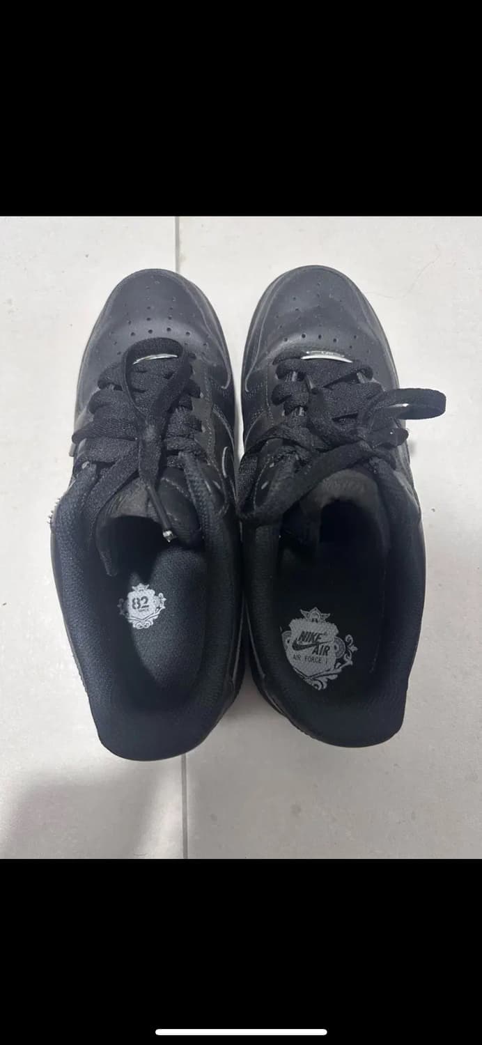 나이키 에어포스1 올블랙 260 사이즈 nike air force 상품이미지2