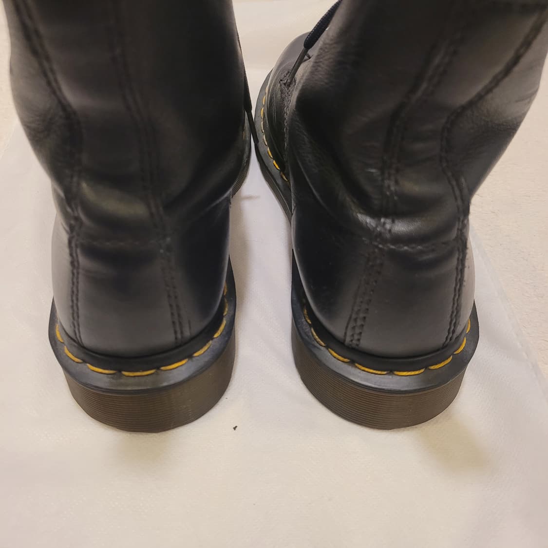 닥터마틴 11821 8홀 부츠 250 상품이미지5