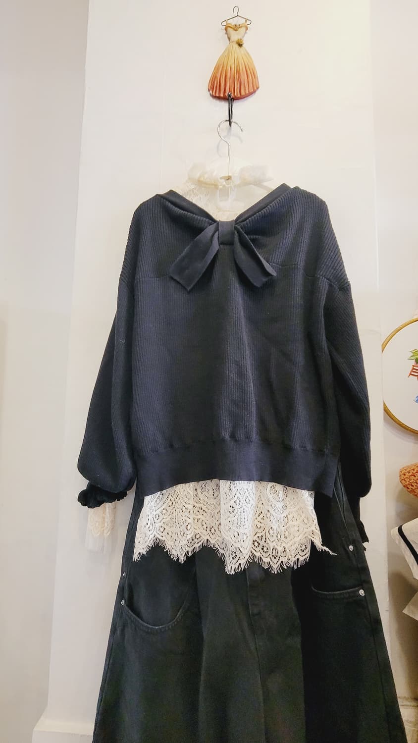 리본벌룬 가디건. 레이스 블라우스. 블랙진 와이드팬츠 상품이미지5