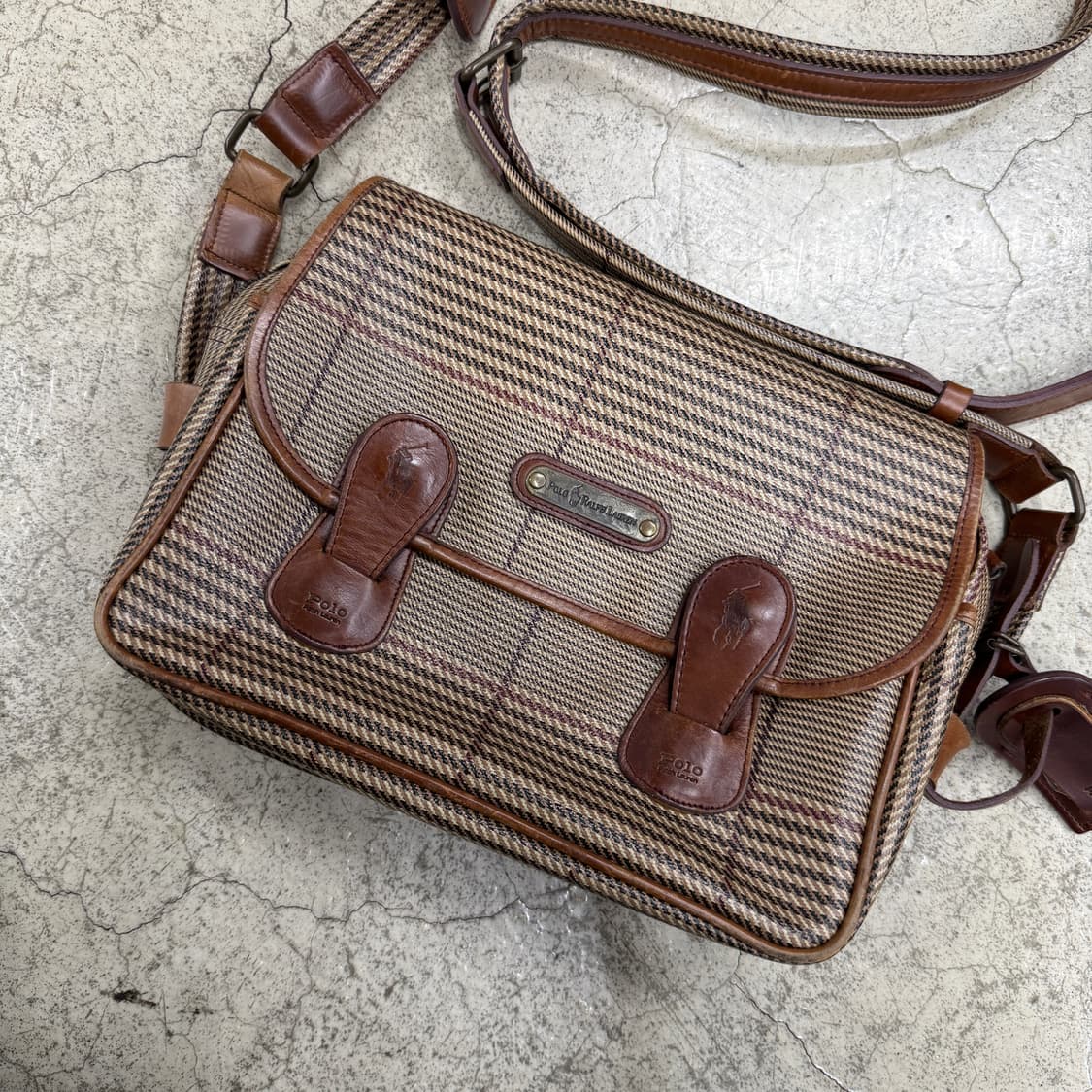 폴로 글렌 체크 크로스백 상품이미지2