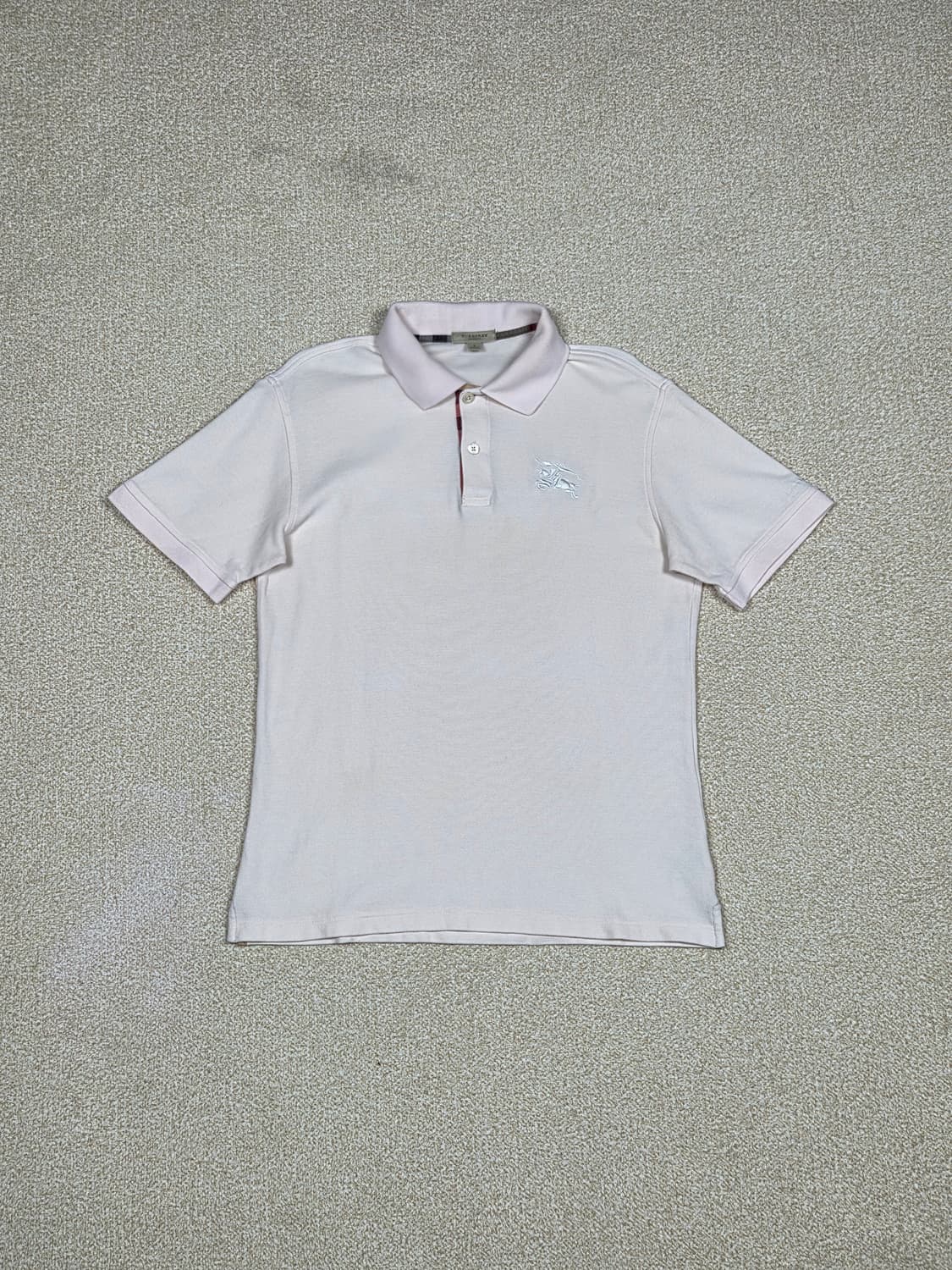 [버버리] 런던 기사 자수 피케 반팔 폴로 셔츠 | S00131 상품이미지1