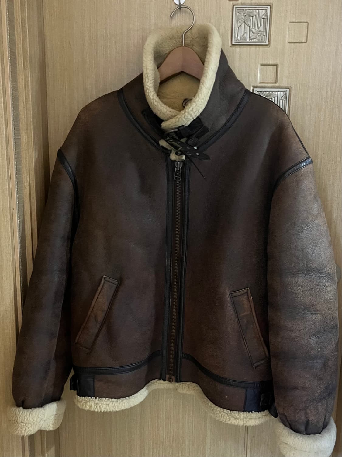 b-3 무스탕 메이드인이탈리아 110 사이즈 상품이미지1