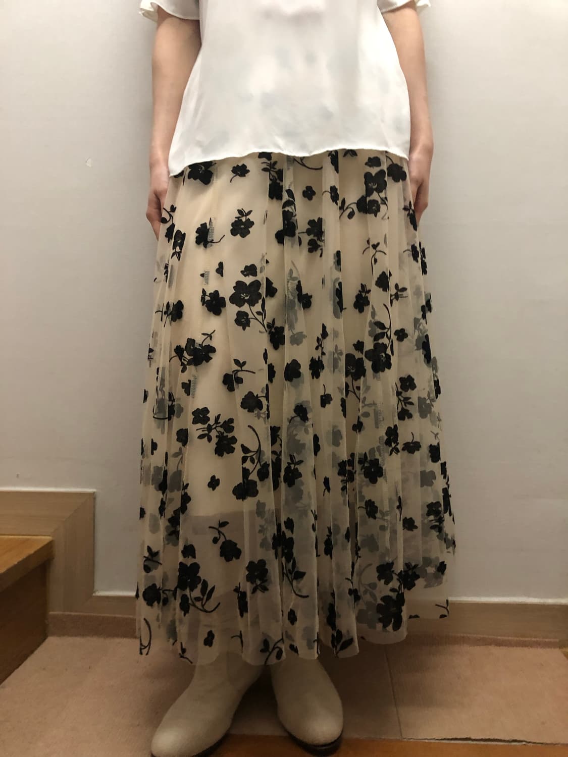 빈티지 베이지 블랙 플라워 레이스 스커트 상품이미지1