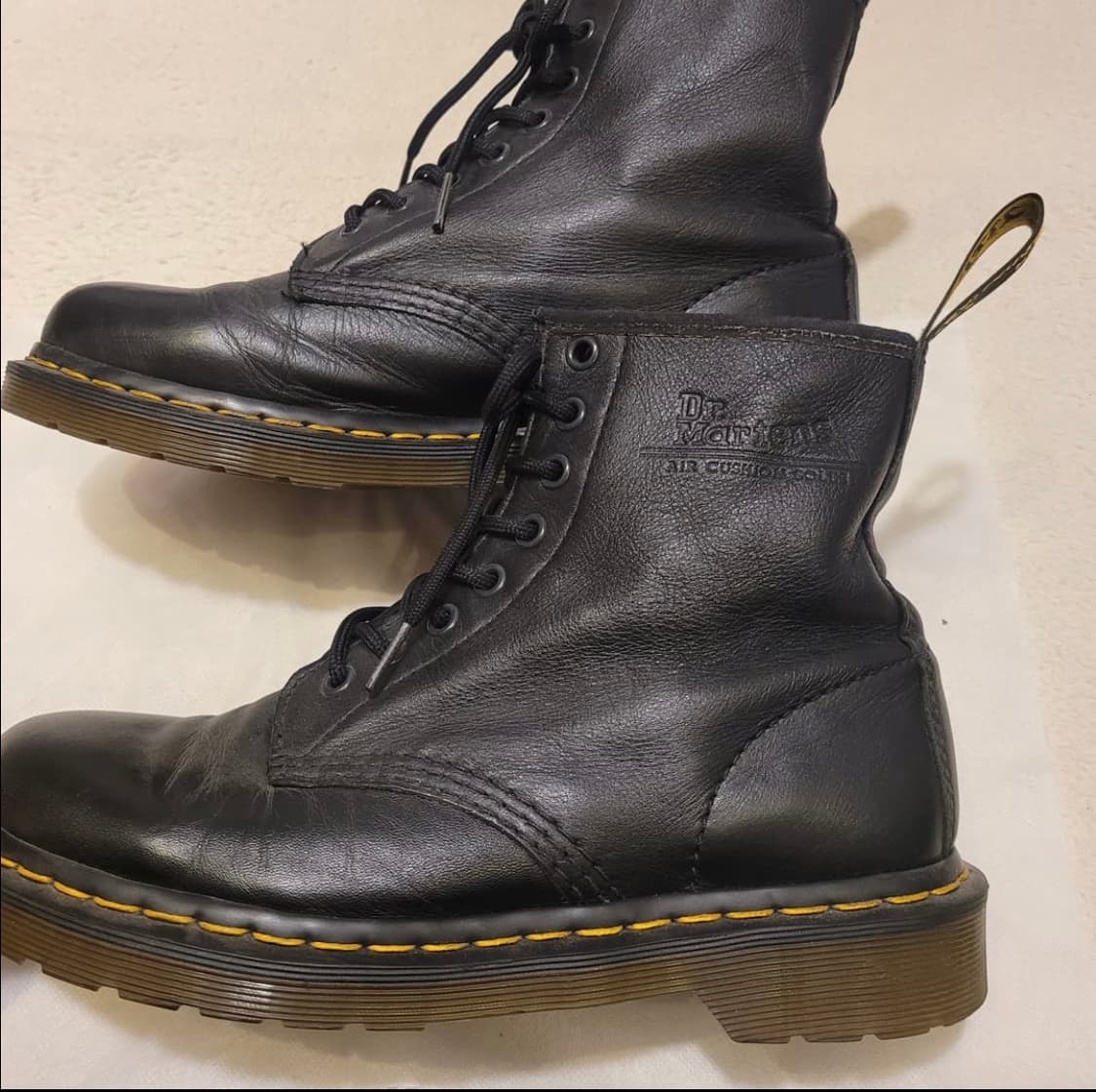 닥터마틴 11821 8홀 부츠 250 상품이미지3