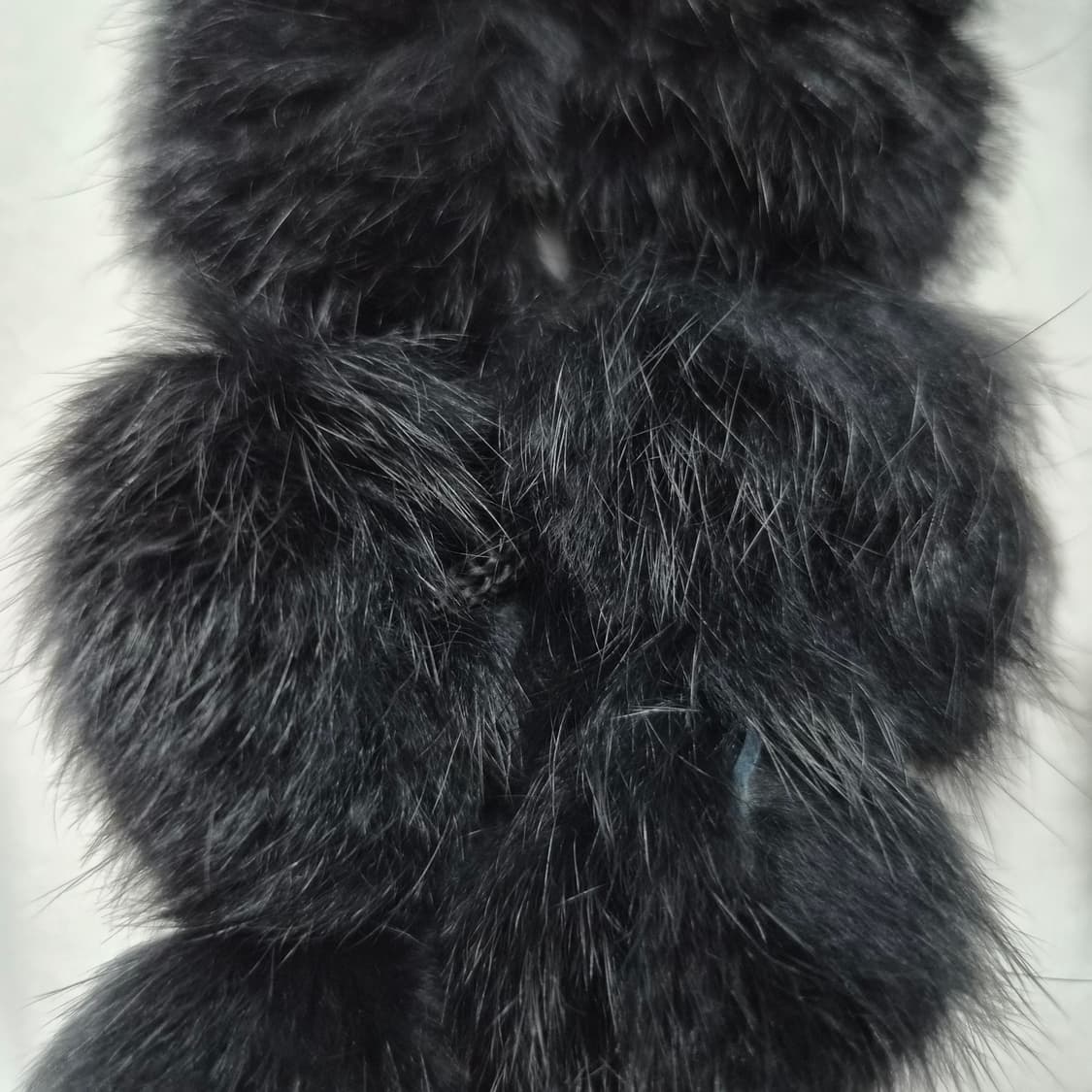 블랙  리얼 토끼털 래빗퍼 폼폼 머플러 상품이미지3