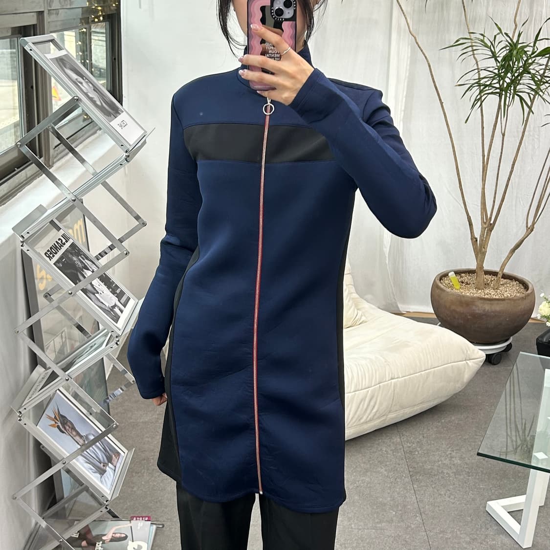 Zara 네이비 배색 집업 원피스 상품이미지2