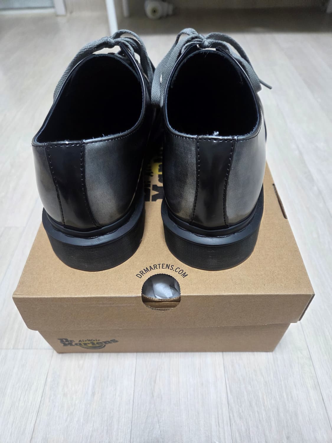 닥터마틴 280 실버아카시아 상품이미지4