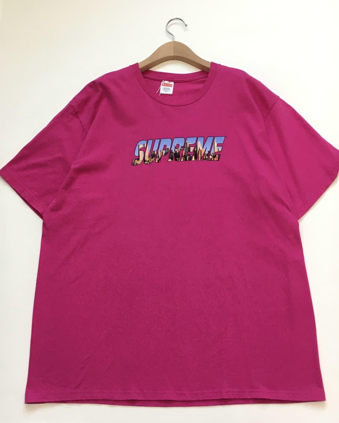 Supreme 슈프림 23FW 마젠타핑크 티셔츠 상품이미지4