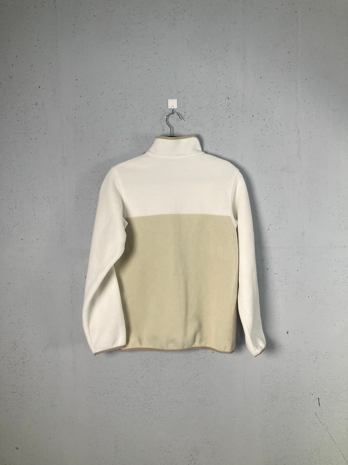 파타고니아 신칠라 풀오버 베이지/화이트 (S) 새상품급 상품이미지6