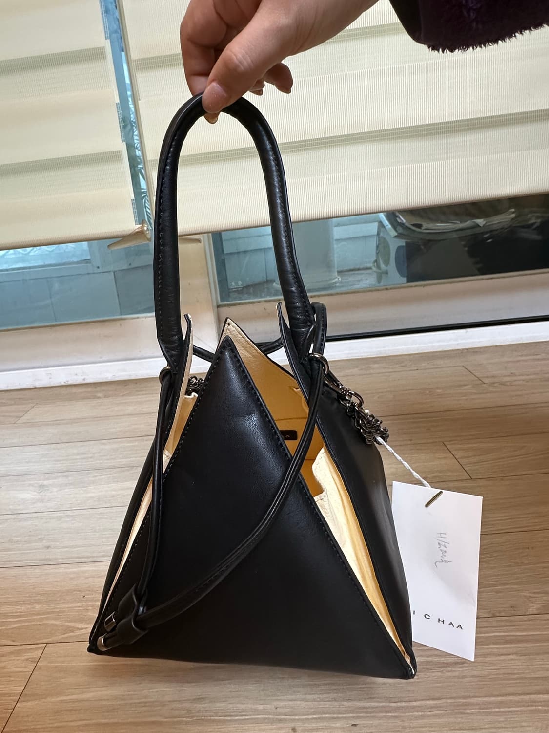 미샤 가죽 손가방 상품이미지10