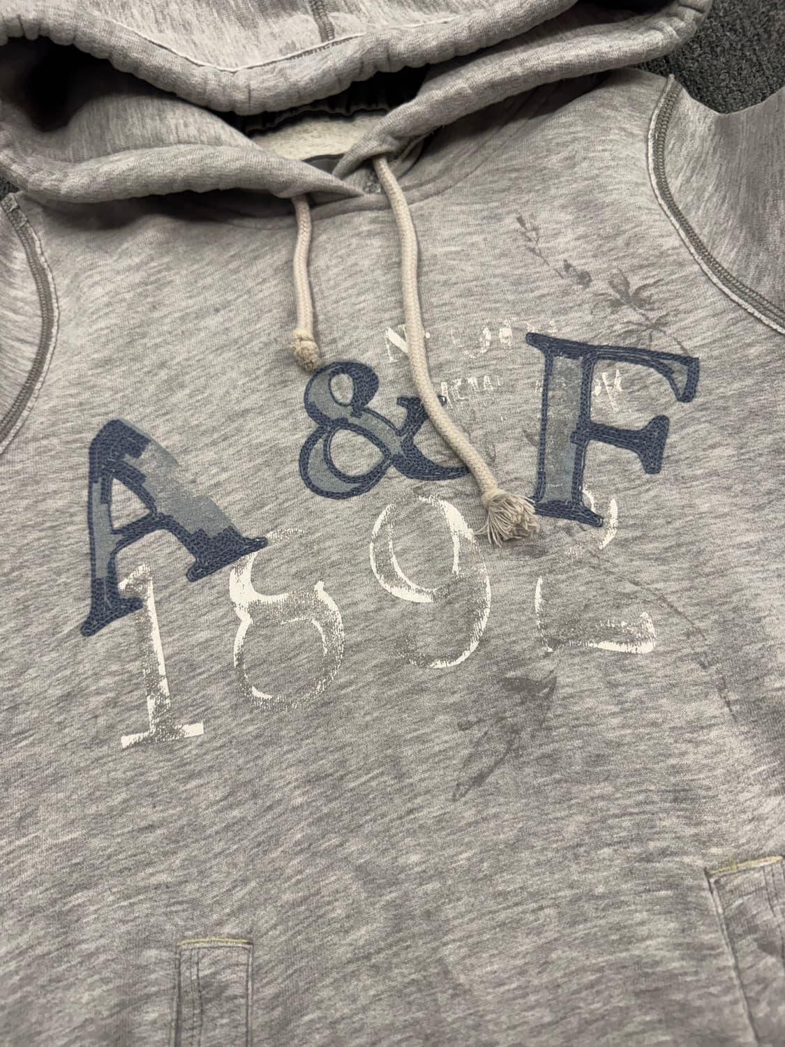 S)아베크롬비 빈티지 프린팅 그레이 여성 후드티 상품이미지2