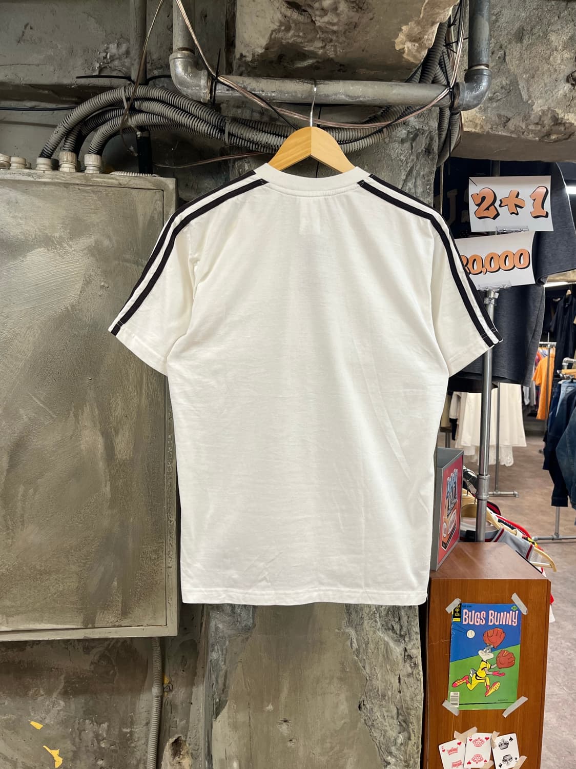 아디다스 브이넥 반팔티 화이트 M #csz4056 상품이미지2