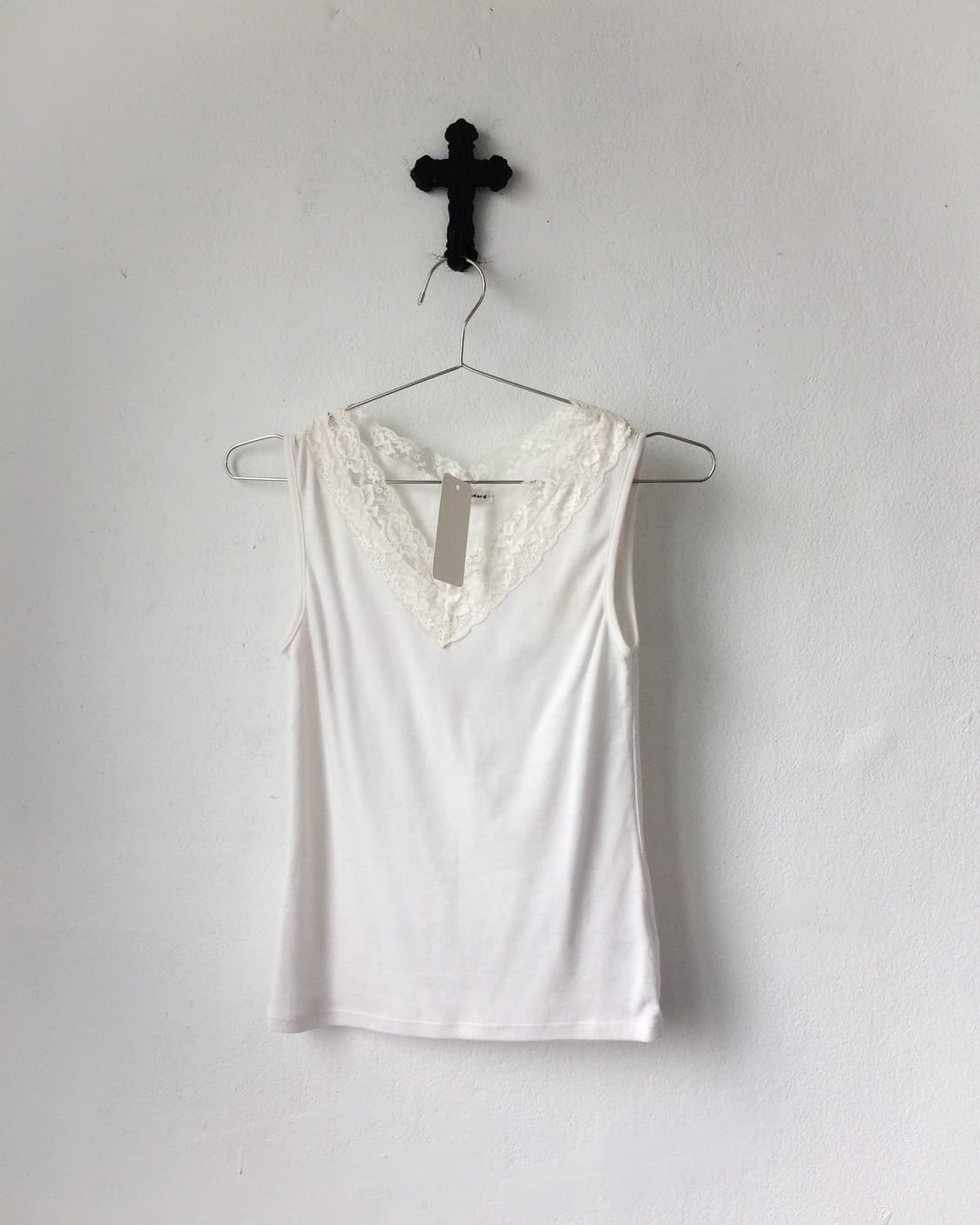 Lace point sleeveless 상품이미지2