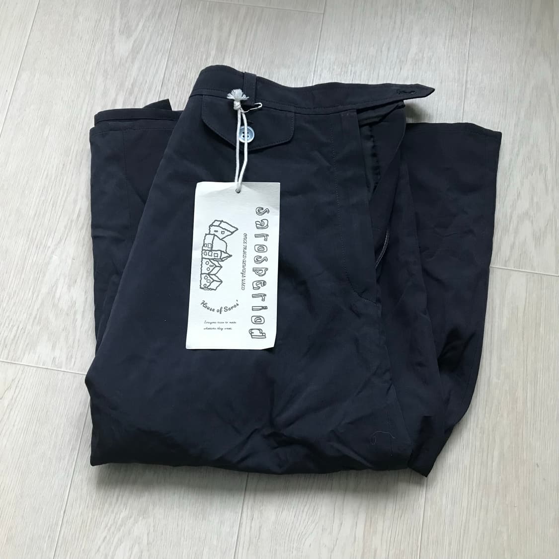 saros 미디 치마 상품이미지1
