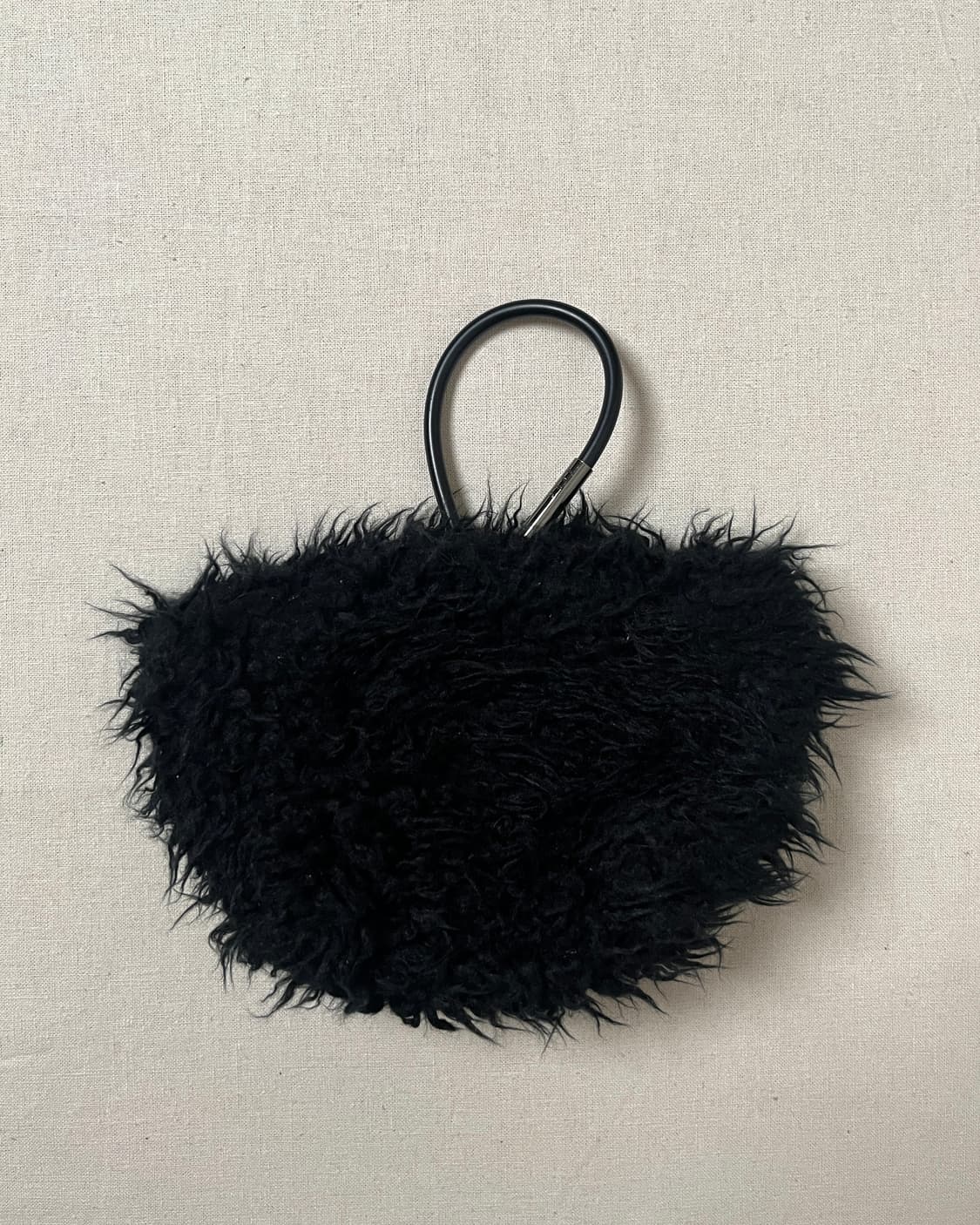 Dkny faux fur mini bag 도나카란 미니백 핸드백 상품이미지3