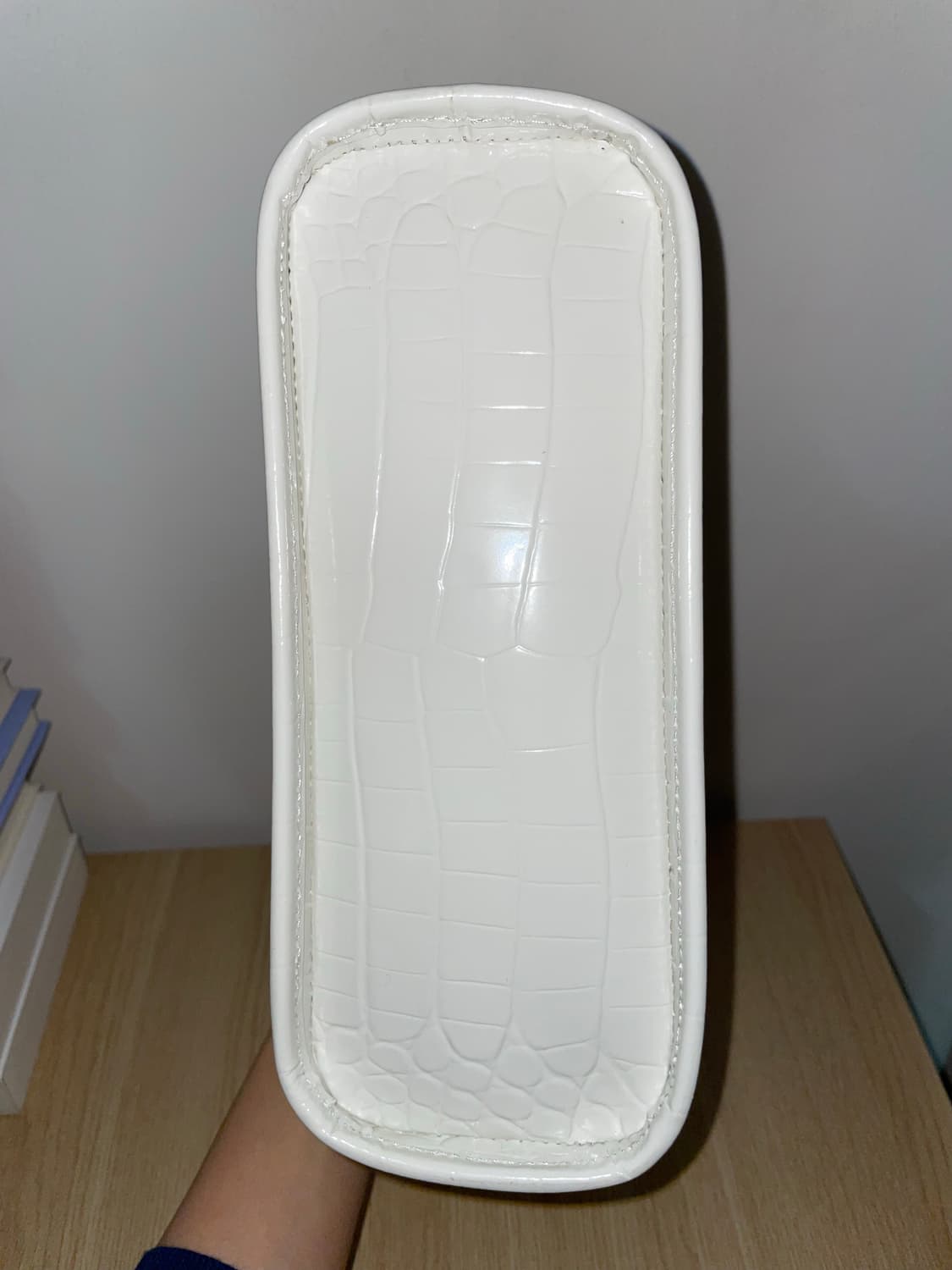 낫띵리튼 ain croco tote bag - coconut white 상품이미지4