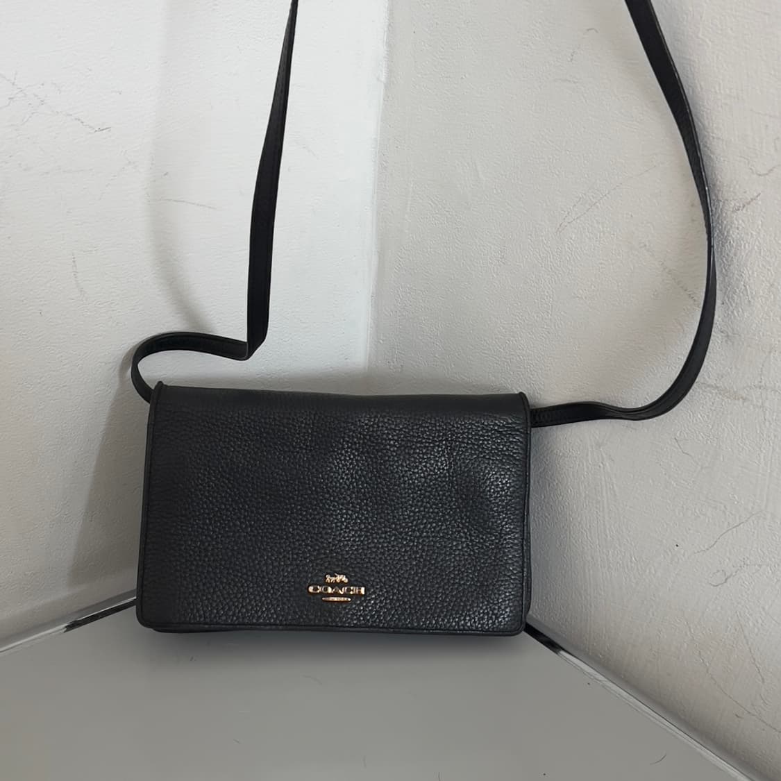 Coach leather mini cross bag 상품이미지2