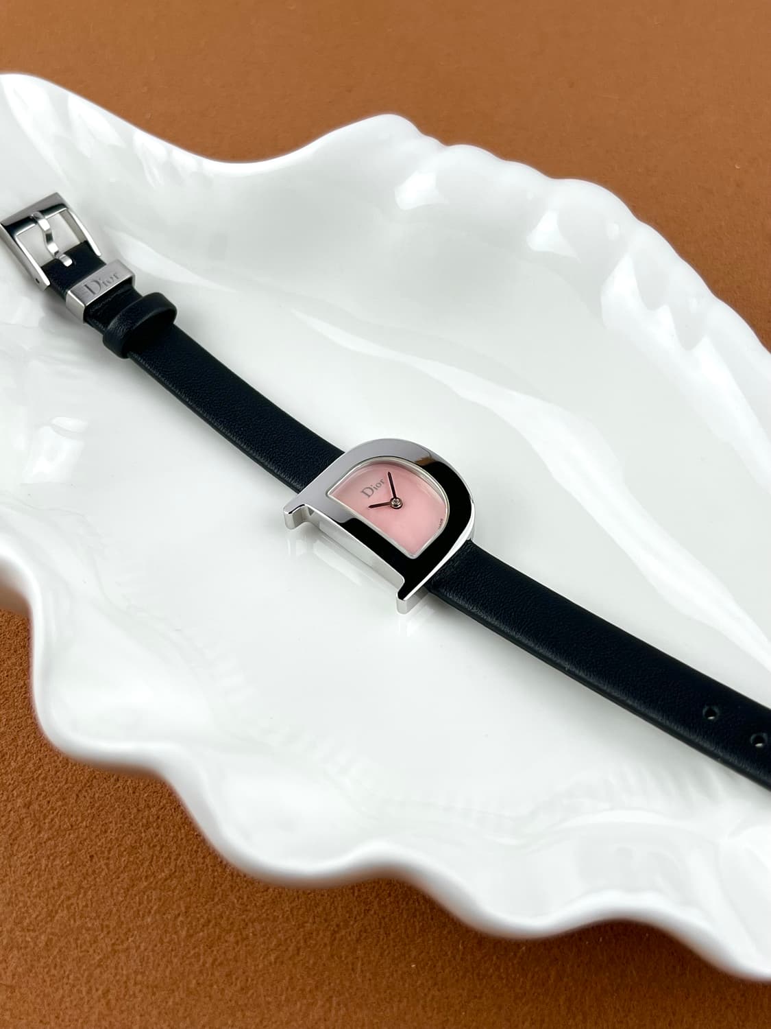 DIOR Lady D line pink shell watch 상품이미지4