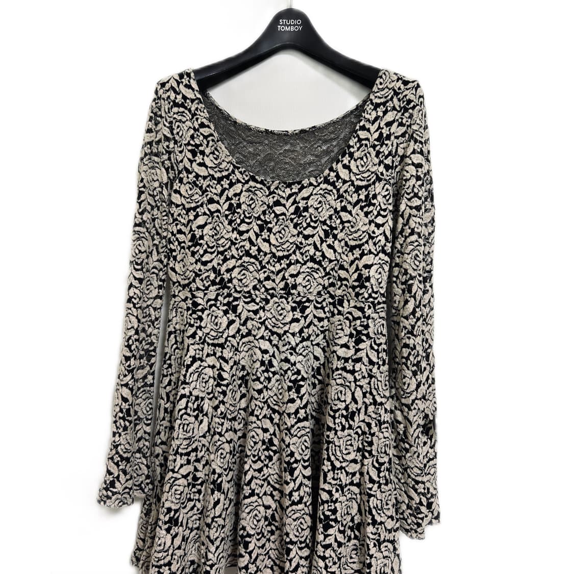 Lip Service rose pattern one-piece 상품이미지2