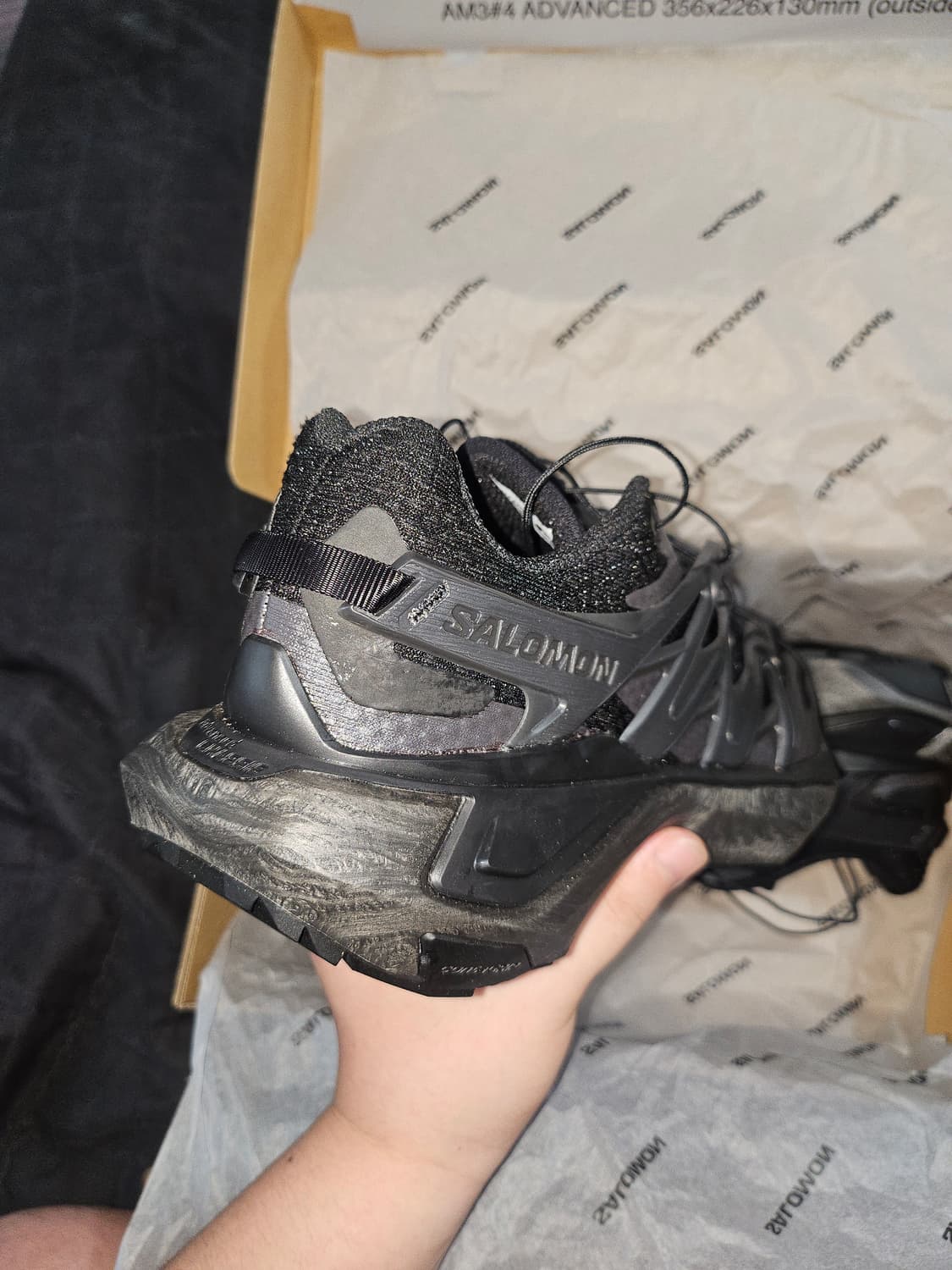 살로몬 XT PU.RE 블랙 280.    새상품 상품이미지3