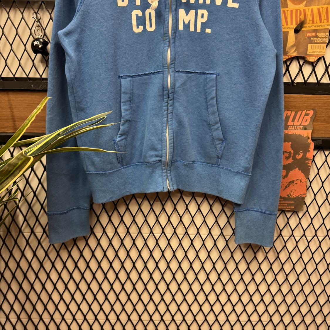 홀리스터 후드 집업 전면 레터링 로고 포인트 블루 상품이미지4