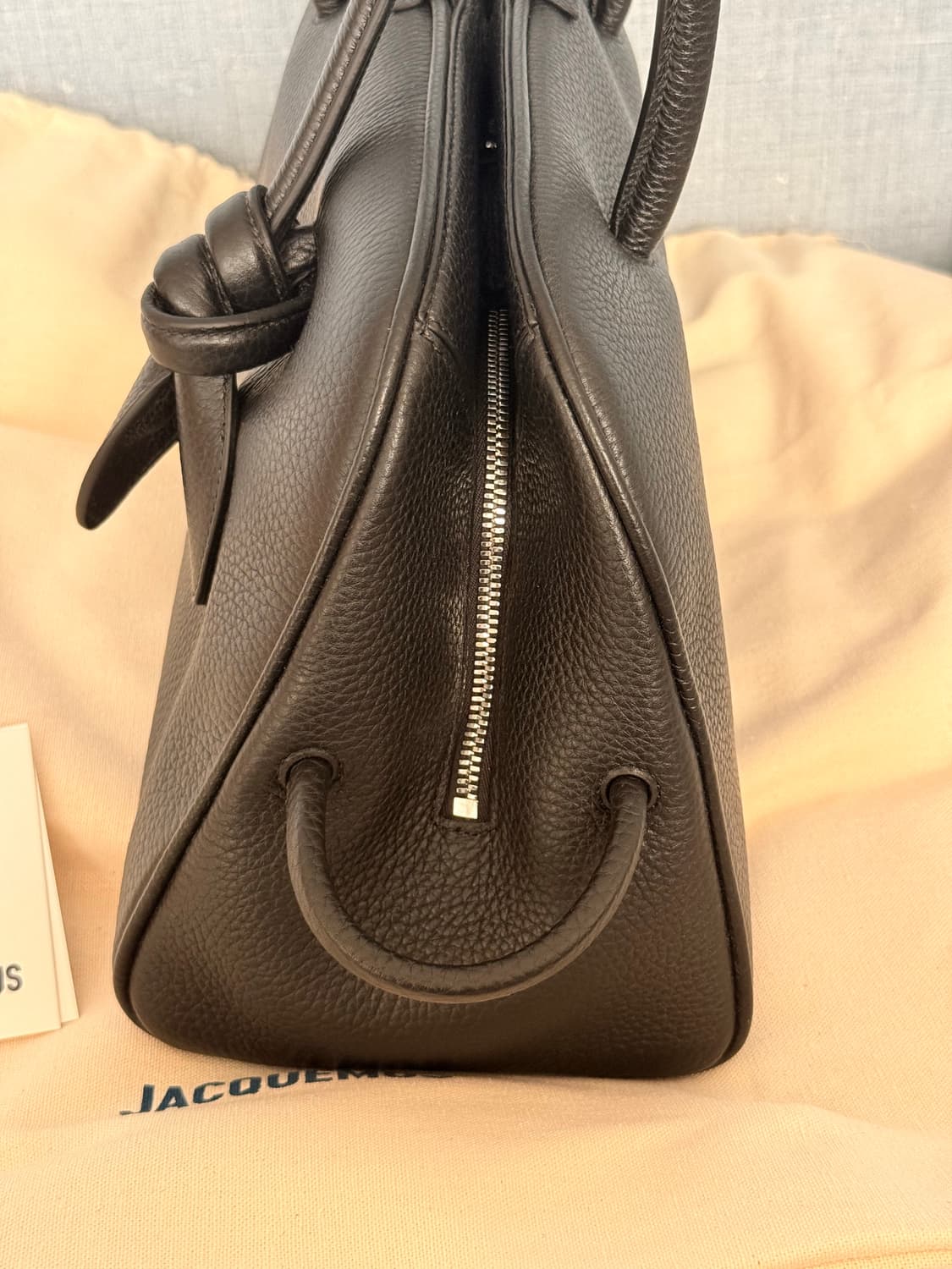 자크뮈스 투리스모 블랙 미디움 상품이미지3