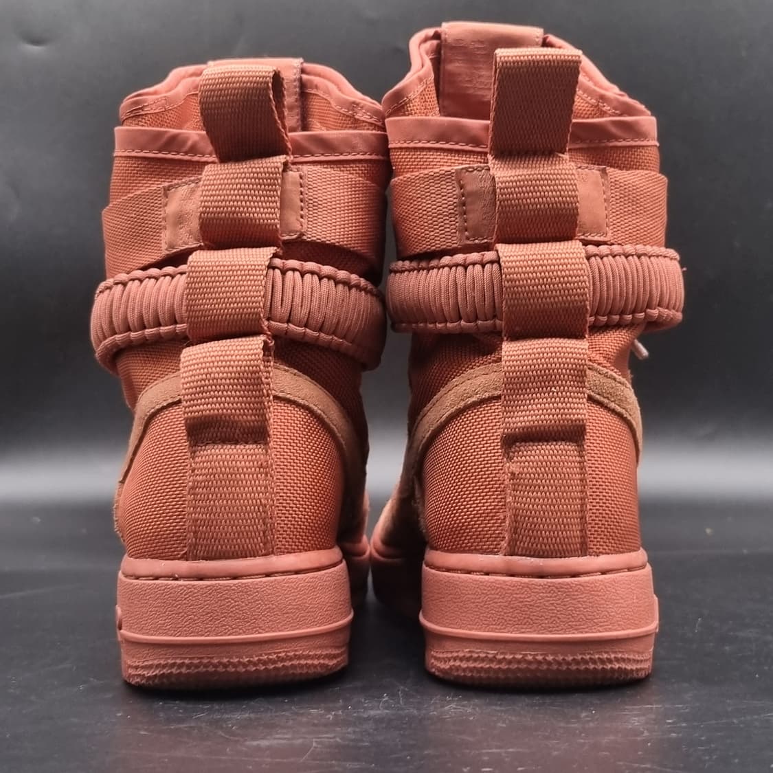 나이키 SF에어포스1 하이 스니커즈250 상품이미지4