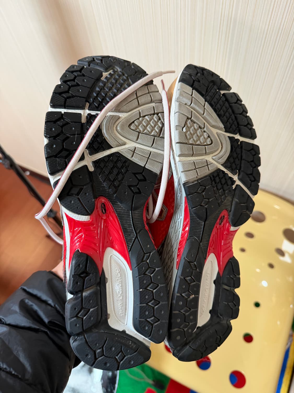 뉴발란스 x 에메 레온 도르 860v2 레드 상품이미지7